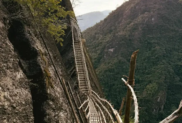Best Meghalaya bamboo trek group tour packages 