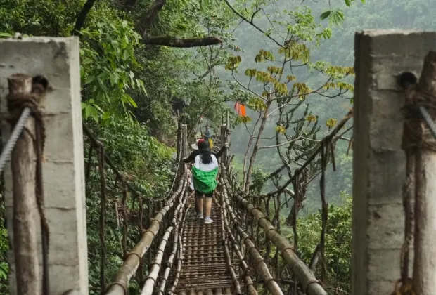 Best Meghalaya bamboo trek group tour packages 