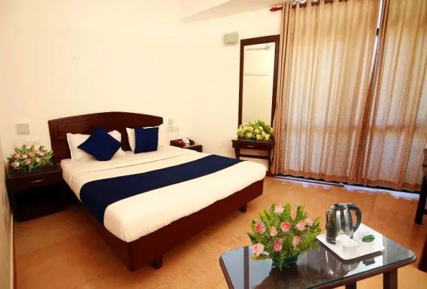 best munnar group tour packages