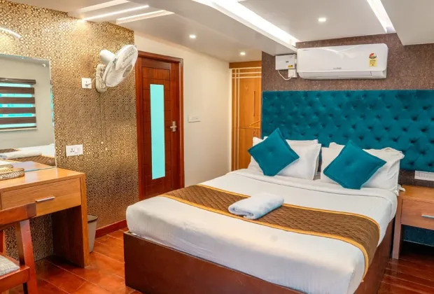Best Alleppey House Boat Offers