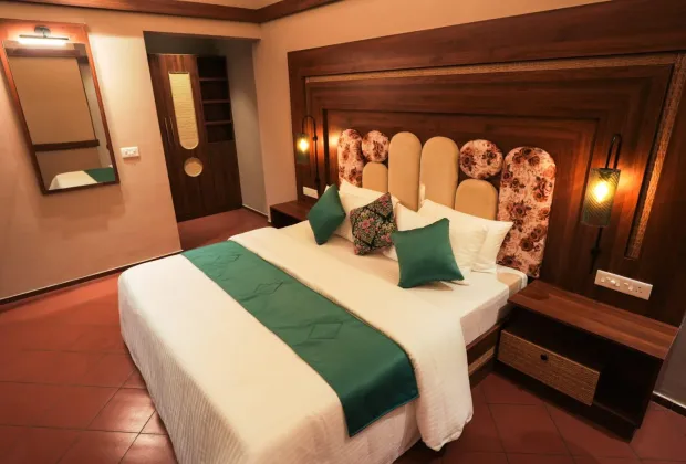 Best Alleppey Group Tour Packages