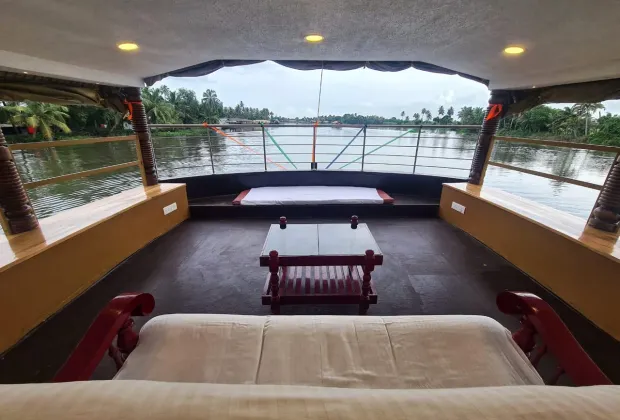 Best Alleppey House Boat Offers