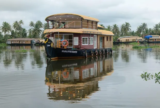 Best Alleppey House Boat Offers