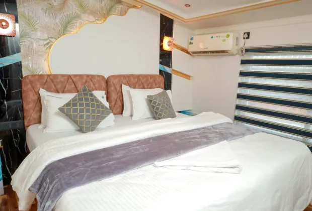 Best Alleppey House Boat Offers
